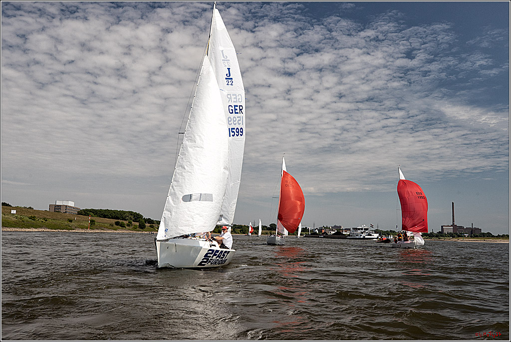 100 Jahre Rheinwoche 2022 - 4. Wettfahrt Duisburg - Wesel, 04.06.2022,